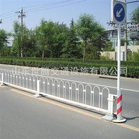 市政护栏 道路围栏厂家生产安装