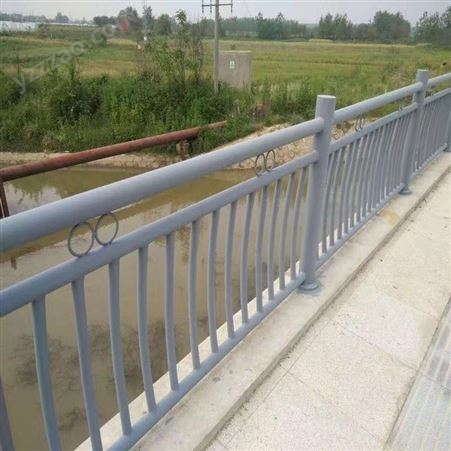 品质世腾供应不锈钢复合管护栏不锈钢桥梁河道护栏 量大可优惠