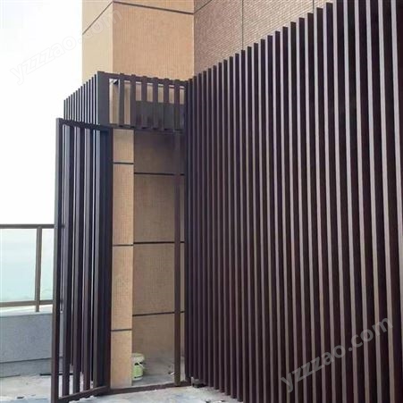 源头工厂 木纹色天花铝方管型材 造型外墙铝方通 u型吊顶铝方通扣板