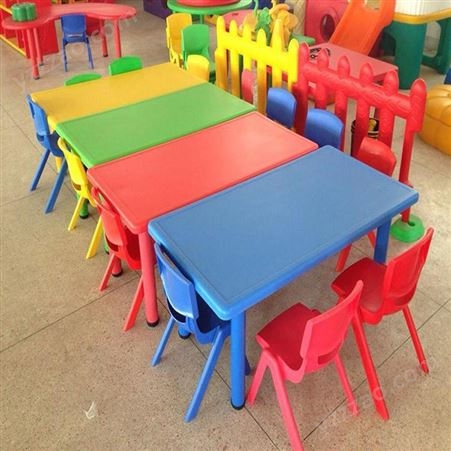 武汉儿童桌椅-实木桌椅-幼儿园桌子-湖北幼儿园椅子厂家 德力盛